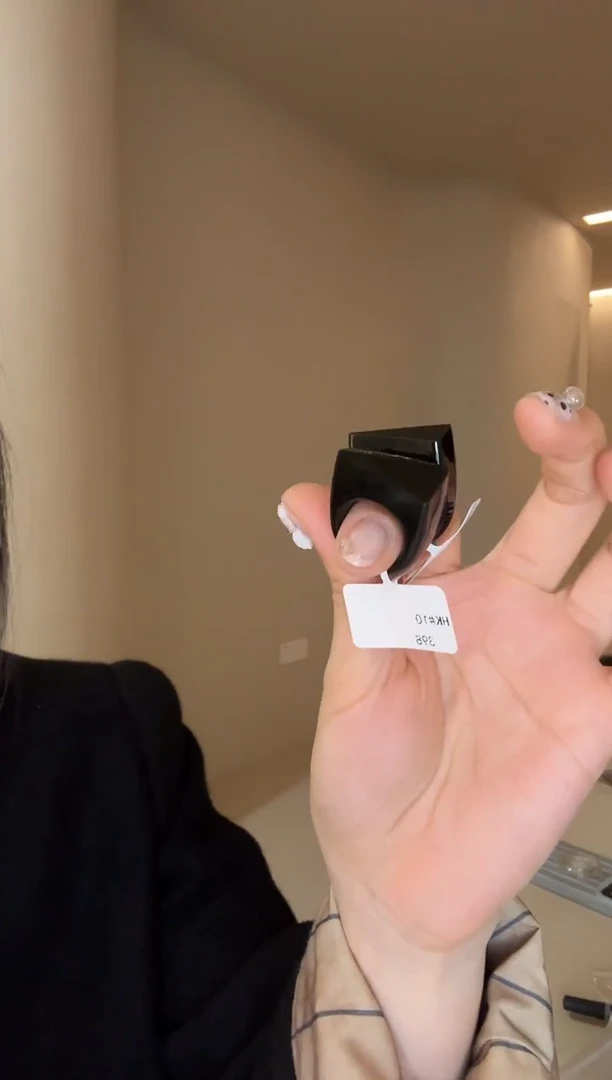 未镶嵌戒指和田玉10码黑青钻切马鞍多样性发其一