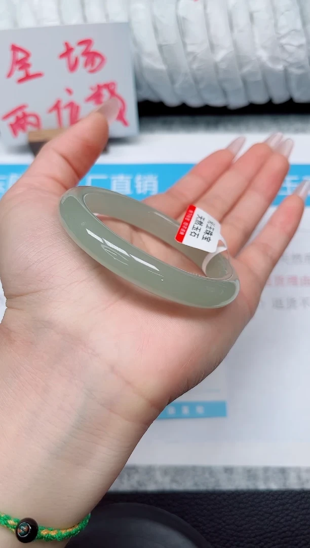 未镶嵌手镯石英质玉185-54
