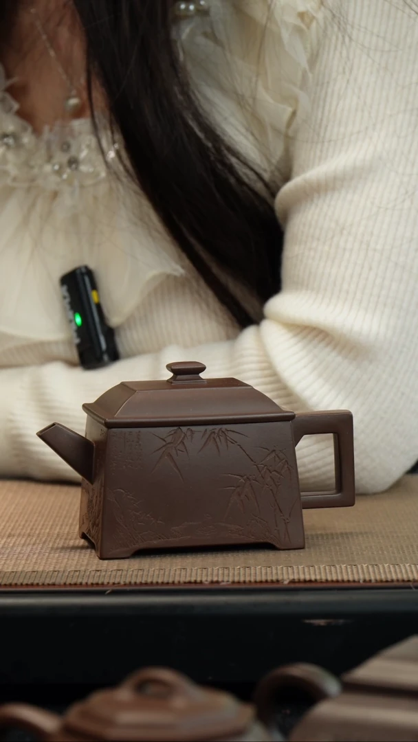 【闪购商品】紫砂茶壶老紫泥青云四方