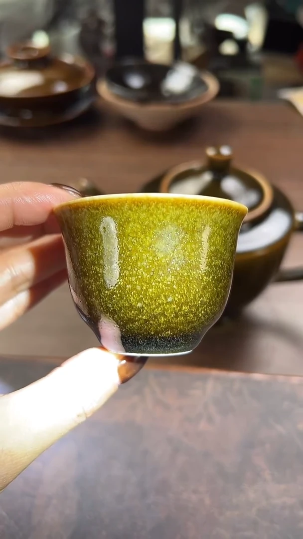 鳝鱼黄色的客杯拍一发二