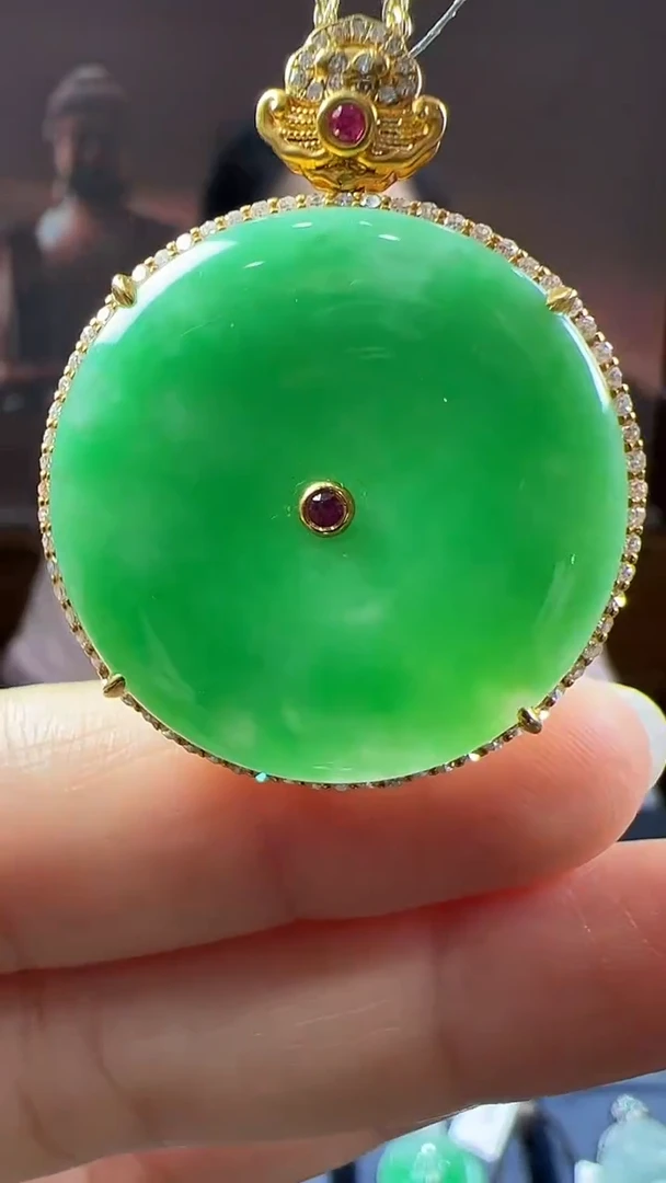 18K金镶嵌挂件翡翠平安扣 不含链