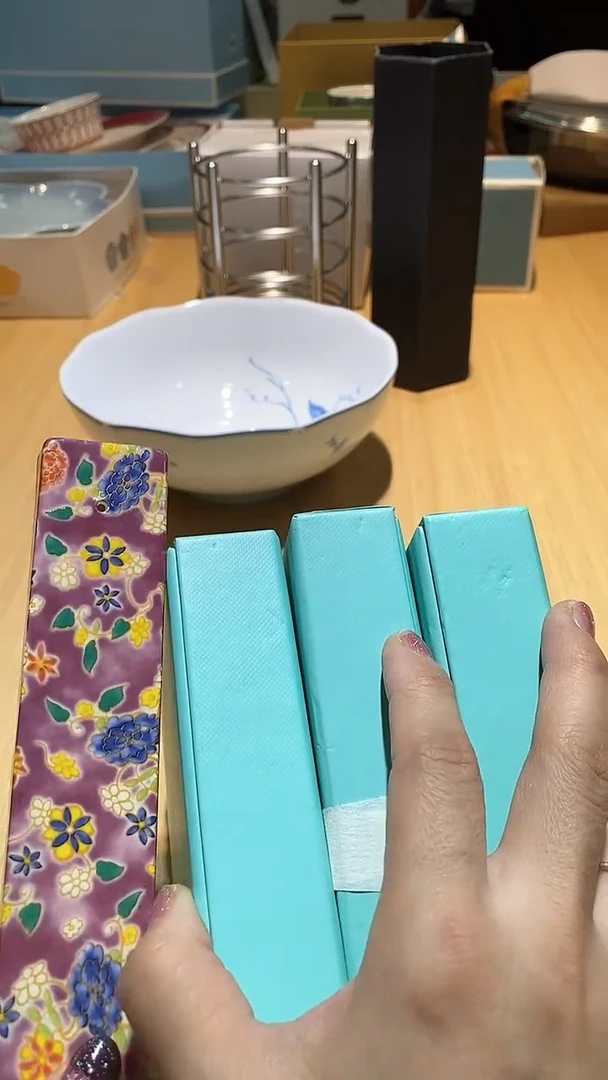 【闪购商品】瓷片锅碗瓢盆一件不剩