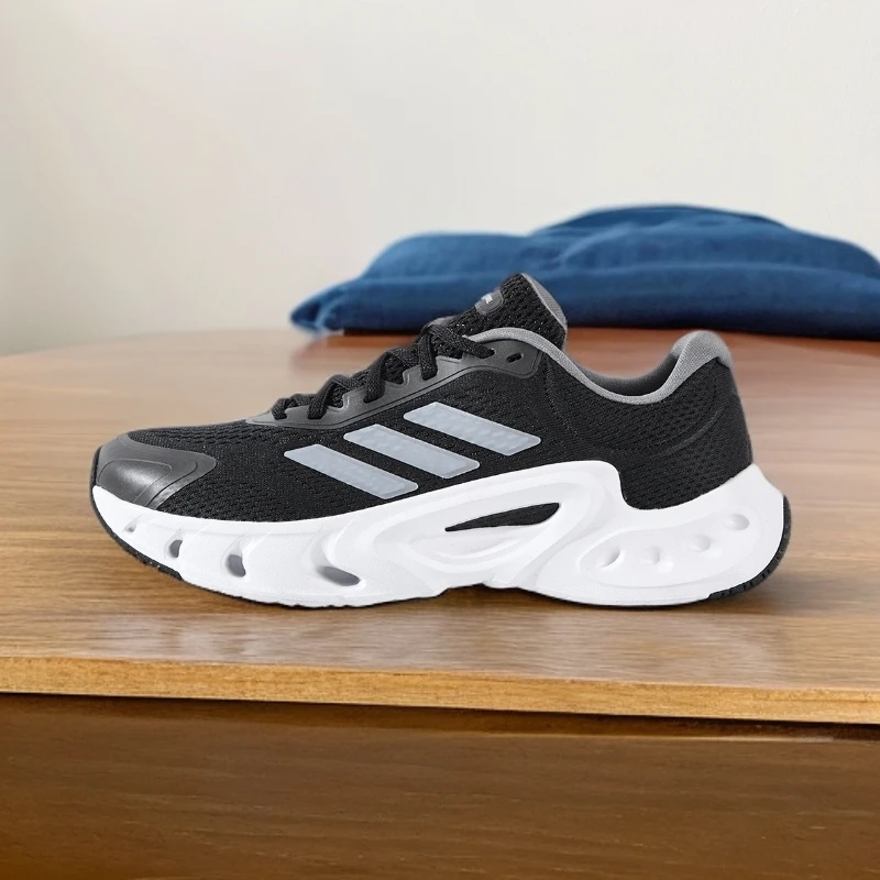 阿迪达斯网面轻便透气秋季新款跑步鞋男舒适橡胶回弹男鞋减震休闲