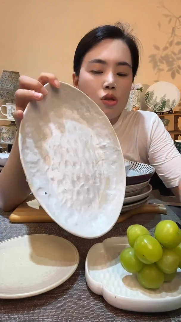 瓷片10.5英寸异形盘 微瑕介意勿拍