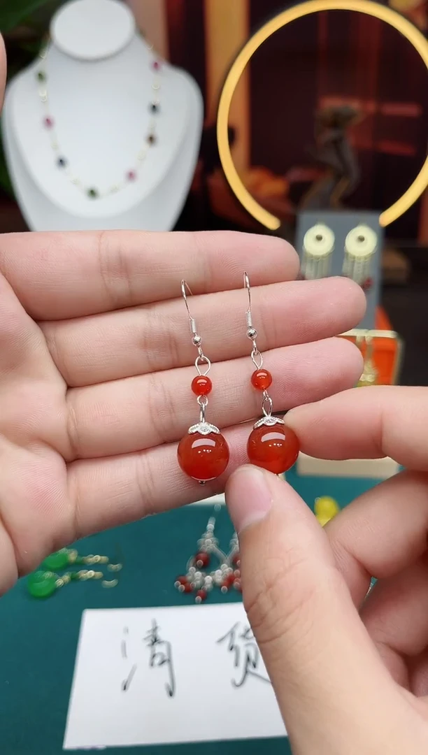 南红玛瑙银S925镶嵌耳饰409000