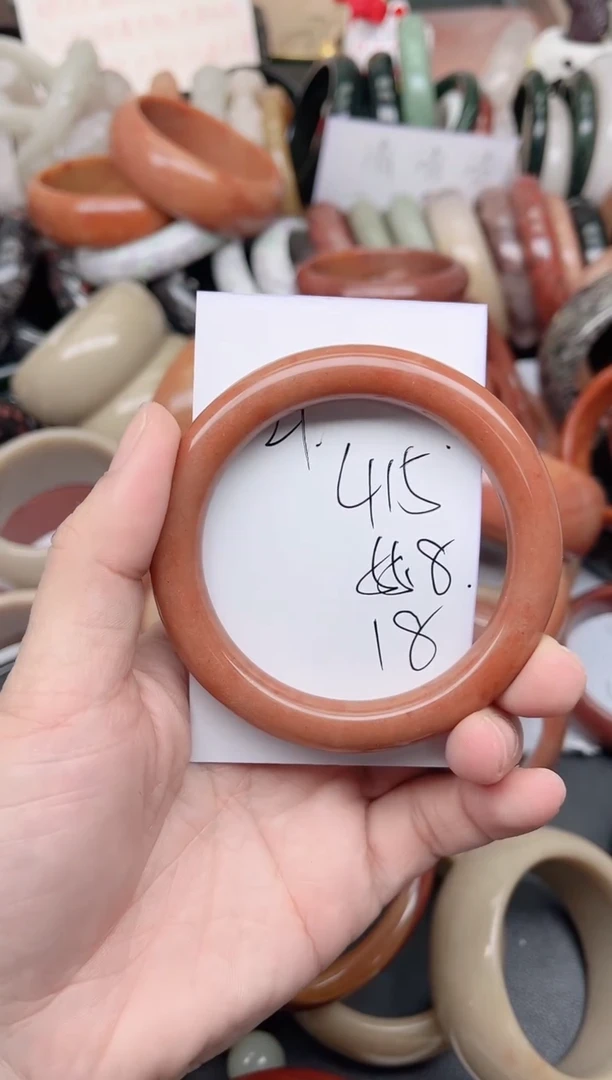 未镶嵌手镯石英质玉415