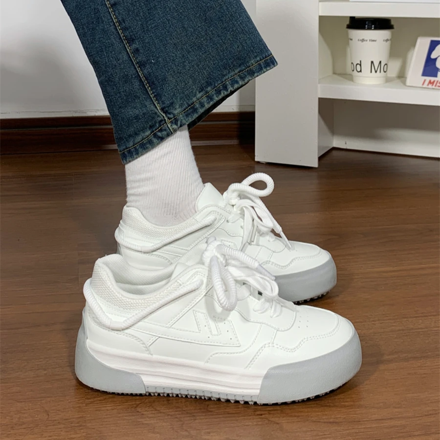 回力女鞋2025新款小众原创复古皮面小白鞋女厚底休闲板鞋chic潮鞋