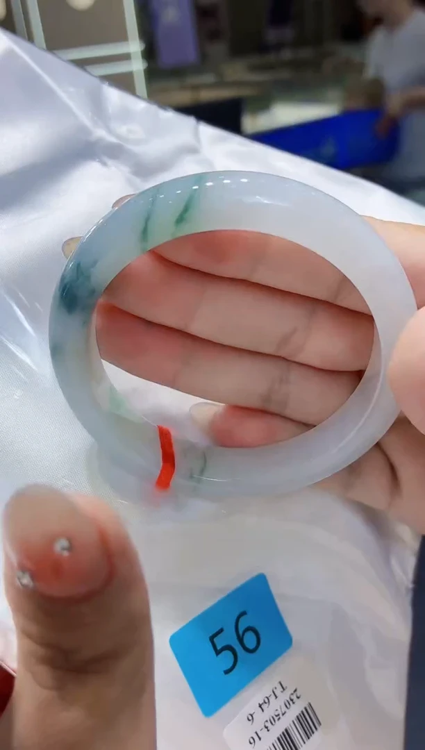 未镶嵌手镯翡翠翡翠手镯56