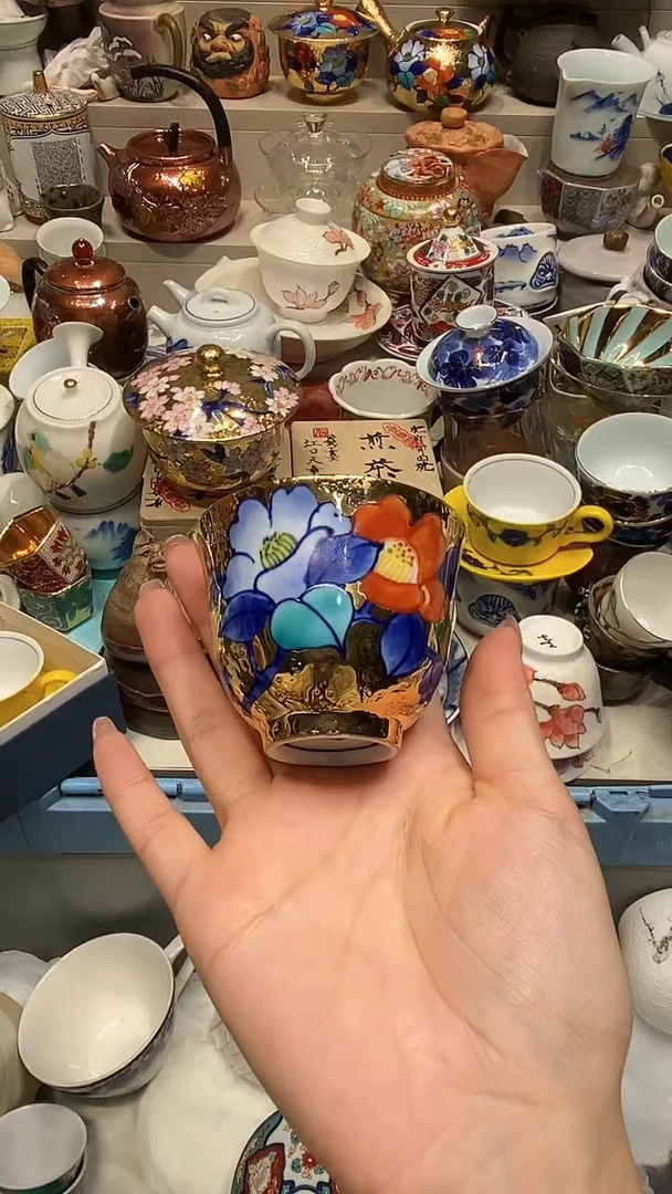 瓷片悦**妈自动截取直播间实时画面