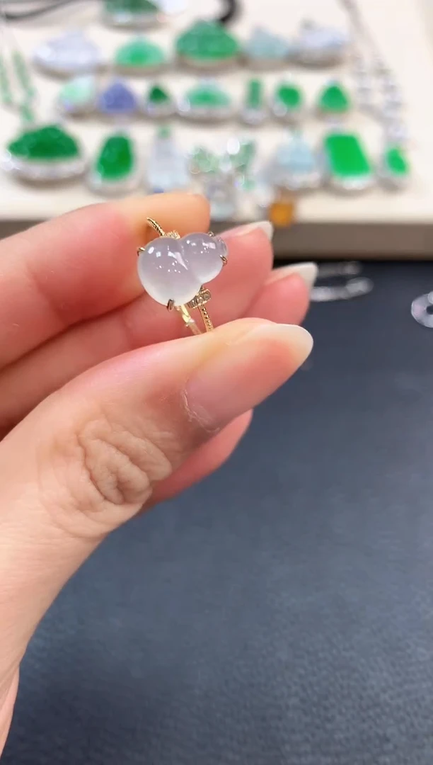 【闪购商品】翡翠戒指18K金镶嵌b13