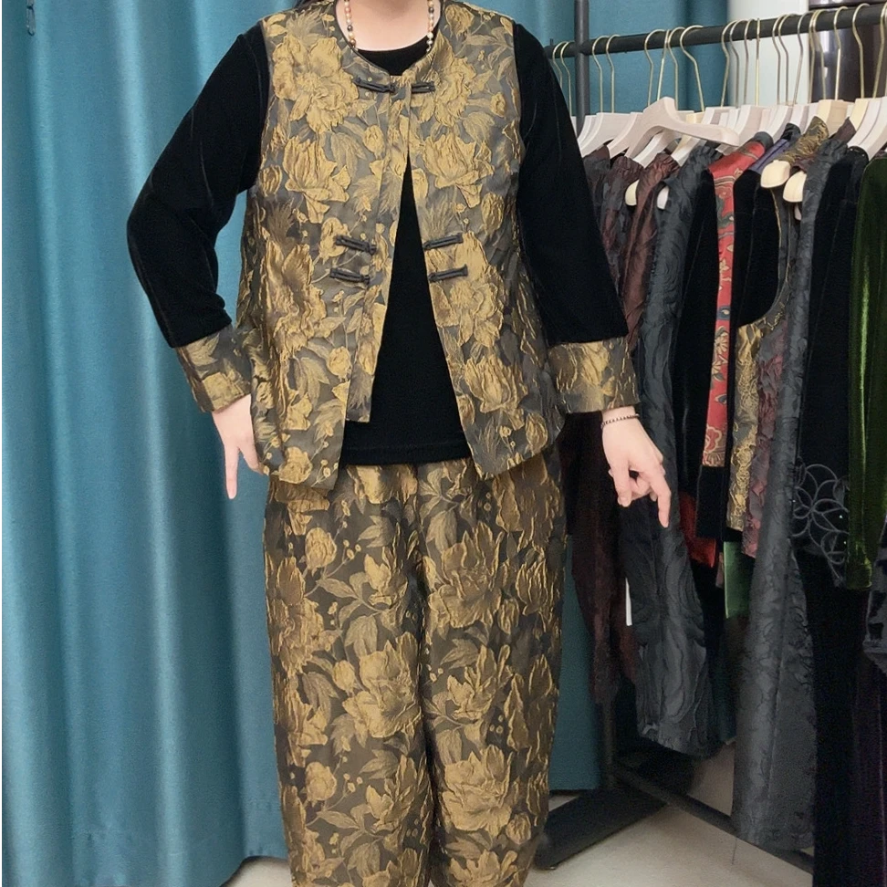 新款圆领休闲浮雕花复古中式两件套气质中国风网红马甲和裤子套装