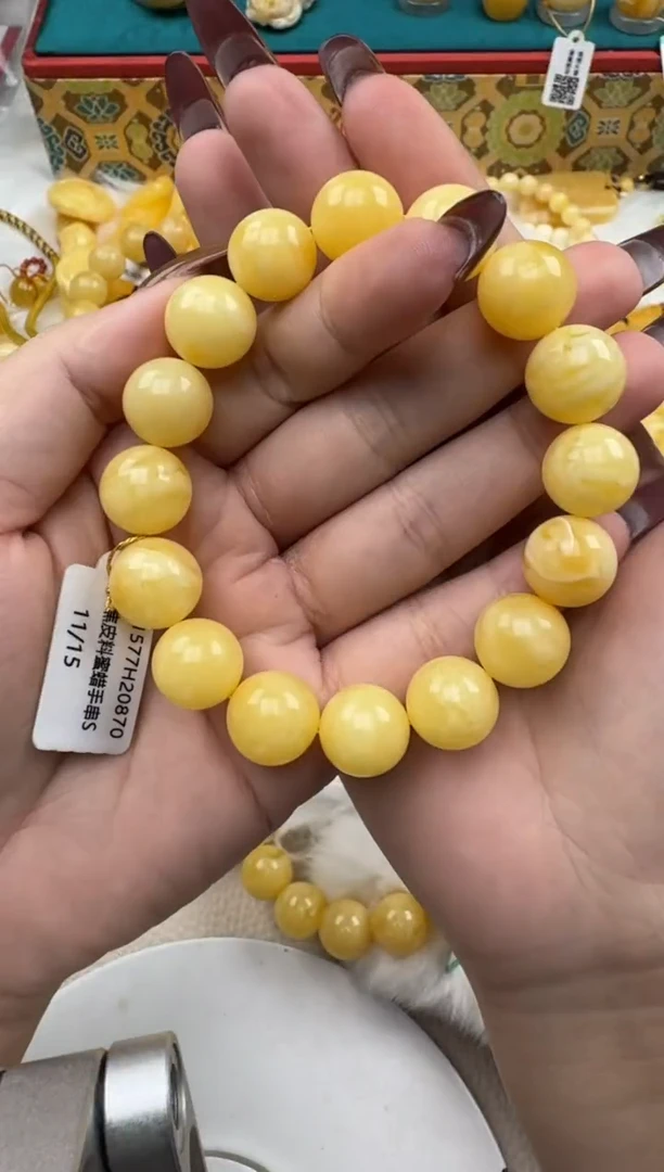 琥珀未镶嵌珠宝奇石XD1193