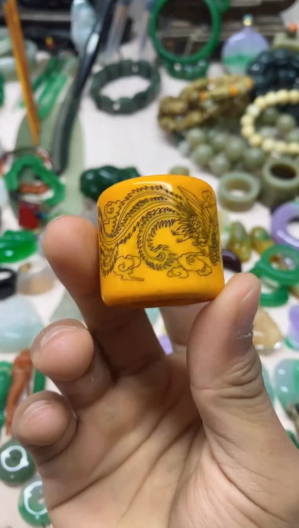 【闪购商品】9直播间的实时画面