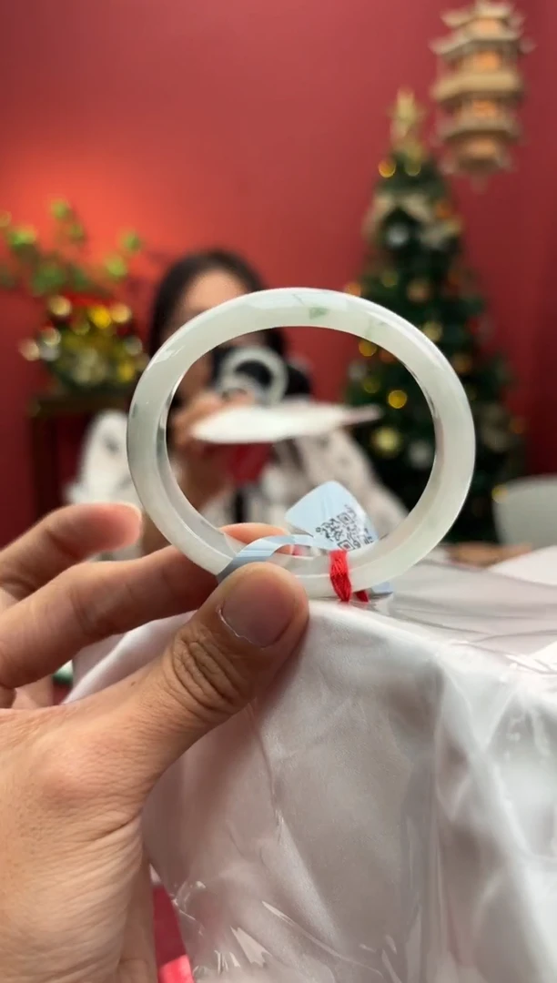 未镶嵌手镯（贵妃镯）翡翠翡翠手镯5