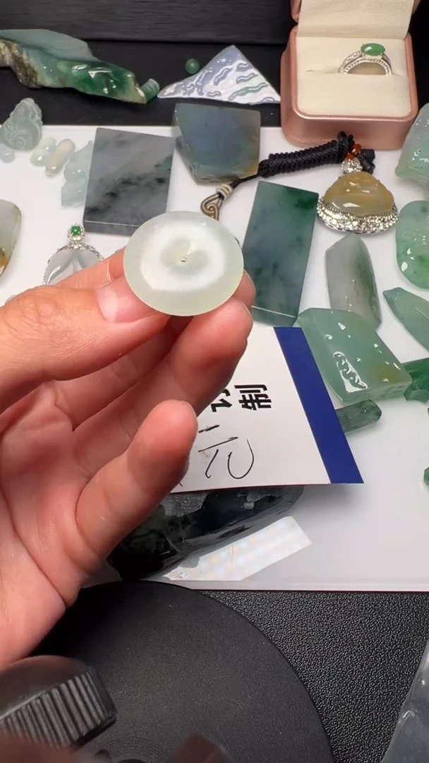 裸石翡翠天然缅甸A货翡翠未抛光