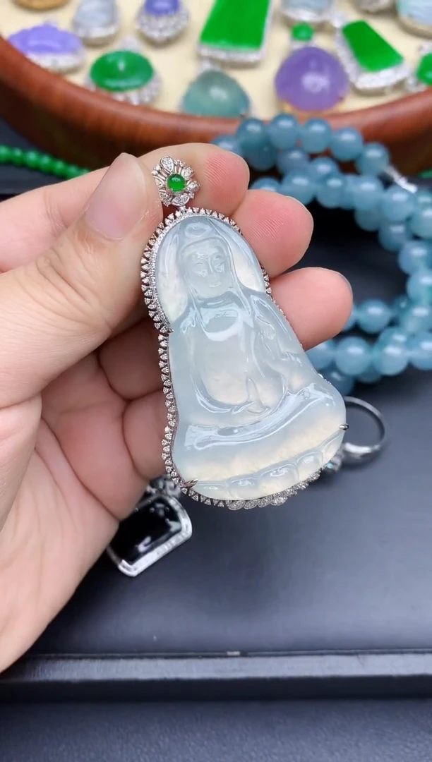 颈饰18K金镶嵌翡翠601-中国好珍宝