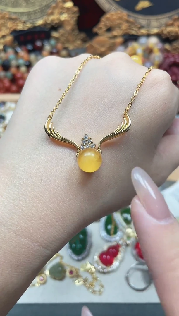 蜜蜡吊坠(赠链)未镶嵌多样性发货拍一发一