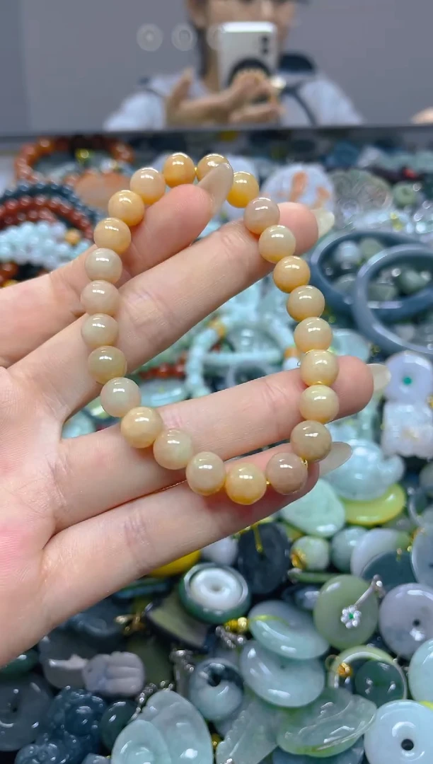 颈饰未镶嵌翡翠8MM/ T /翡翠A货，一件也是批发价