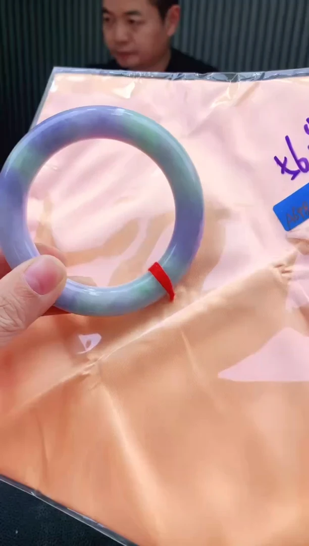 未镶嵌手镯翡翠56+