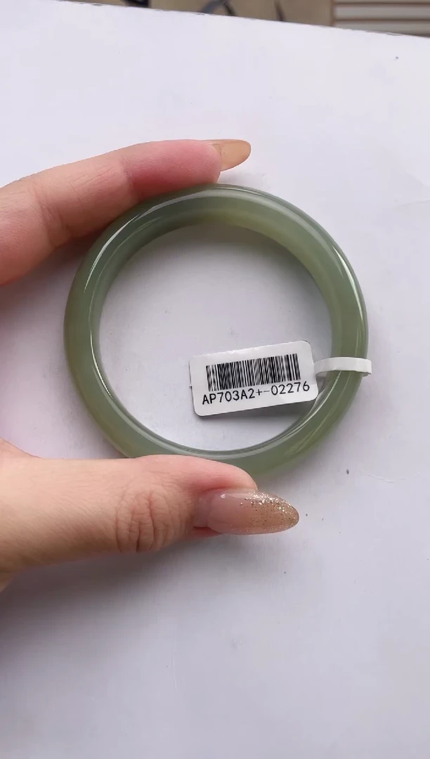 未镶嵌手镯和田玉56+