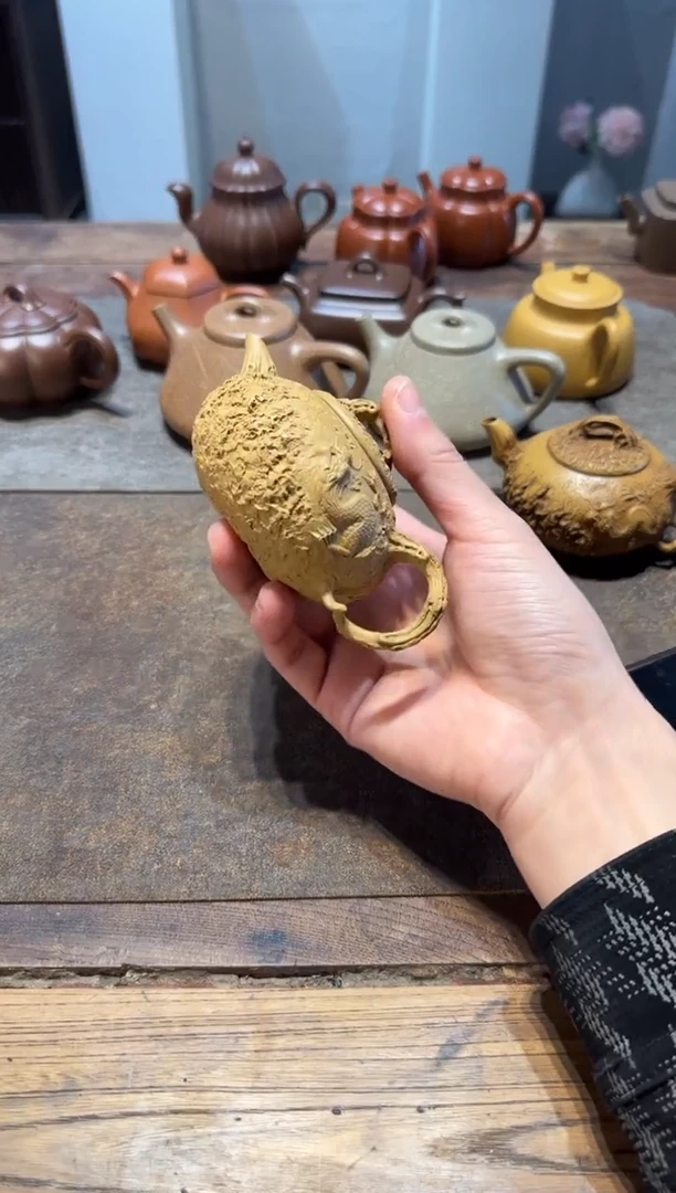 茶壶紫砂披****喵隐龙供春 黄金段
