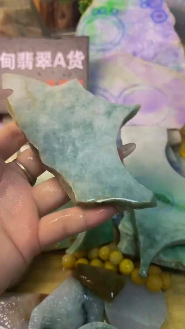 翡翠裸石未镶嵌天然缅甸翡翠A货540