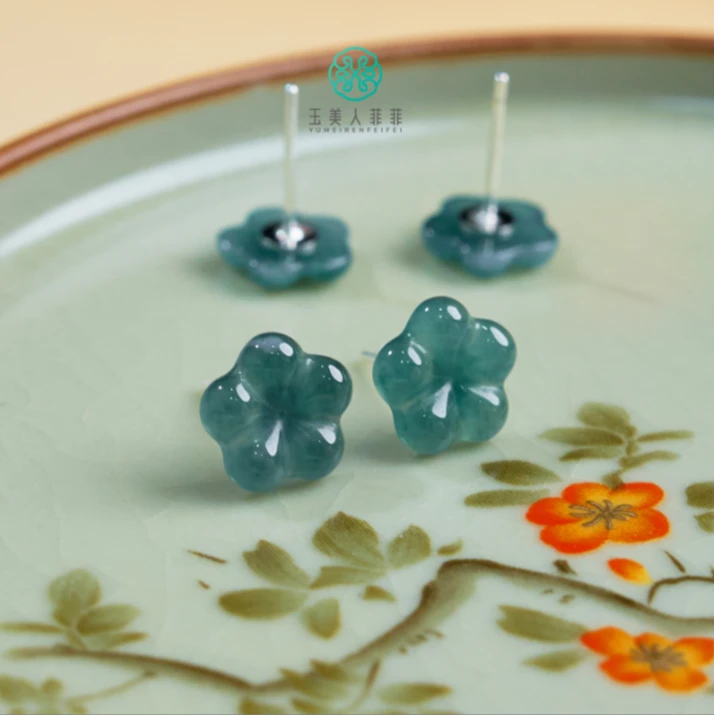 石惑珠宝%翡翠小花耳钉约9mm%多样性发一