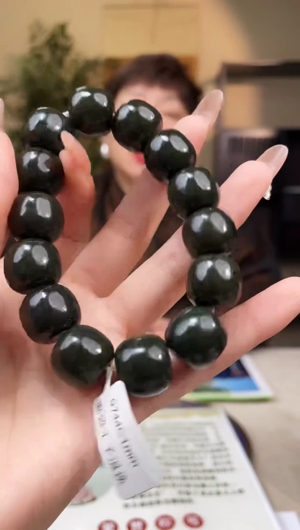 颈饰未镶嵌和田玉多样性发货拍一发一