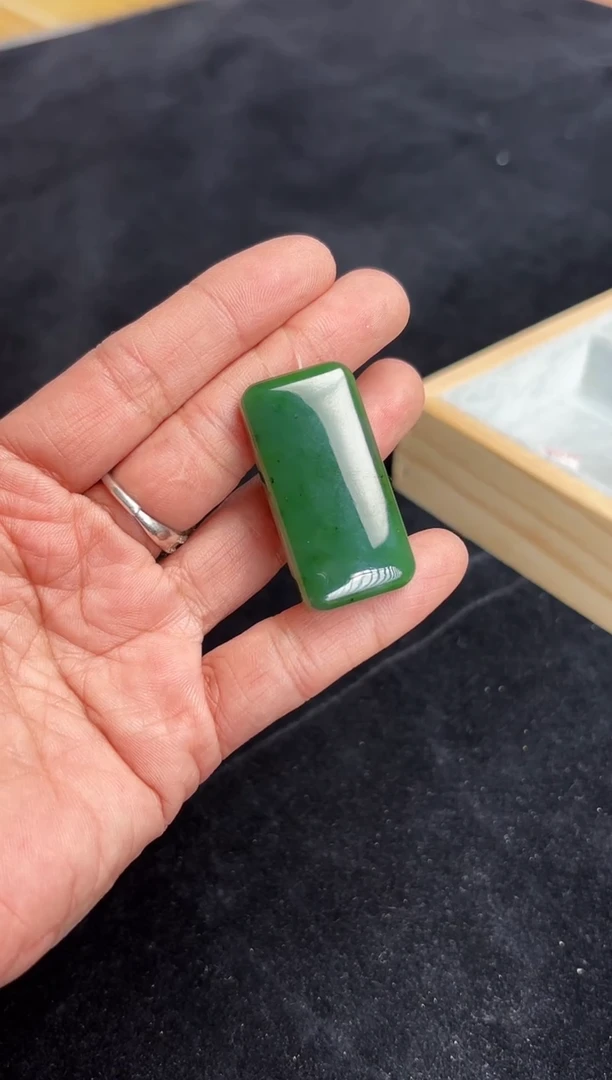 吊坠(不含链)未镶嵌和田玉（碧玉）和田玉碧玉 无事牌 多样性发一