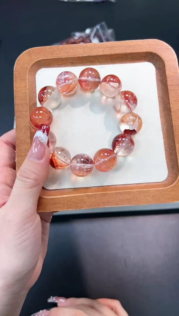 【闪购商品】水晶手串未镶嵌14o多样性发其一/1条默认微瑕