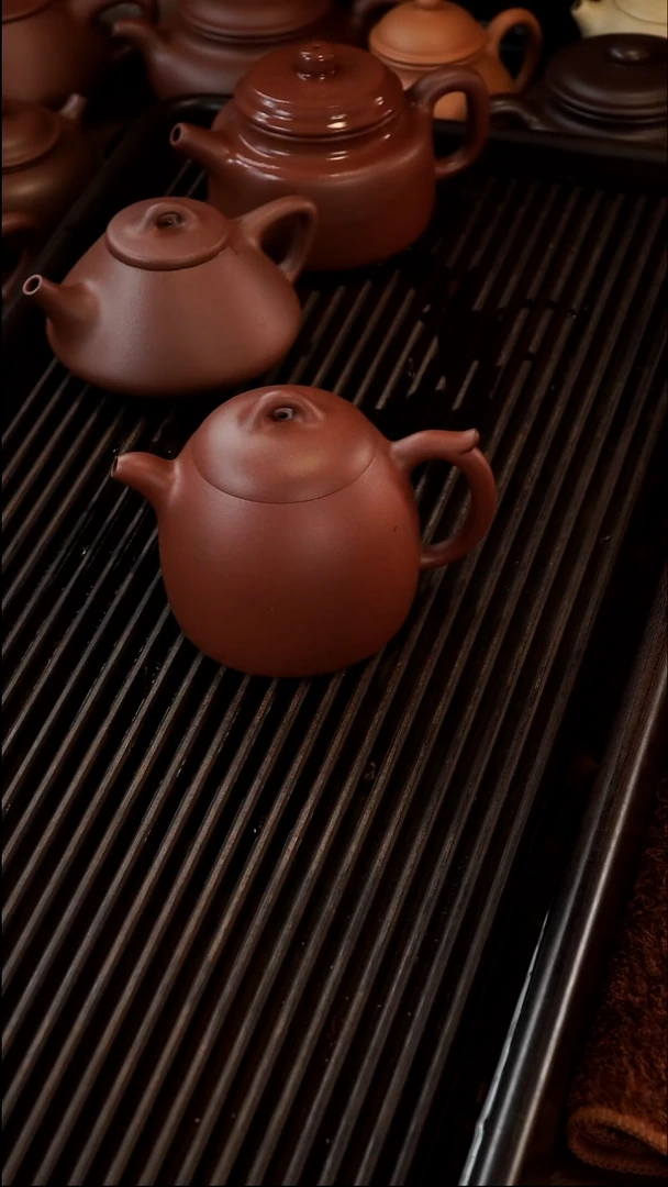 茶壶紫砂S****远半手光素器秦权