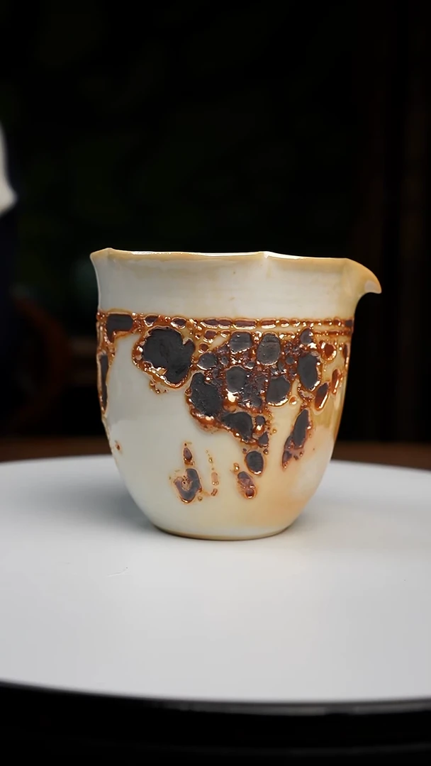 蒙涛新品金银彩虫蛀志野公道杯