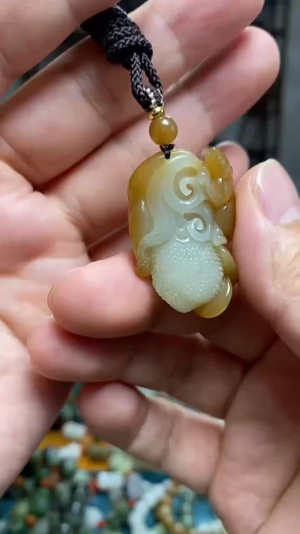和田玉未镶嵌颈饰38