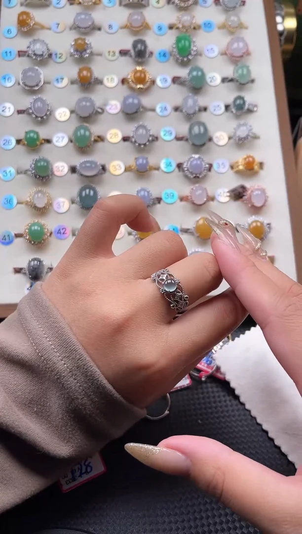 【闪购商品】翡翠戒指银S925镶嵌天然A货翡翠戒指