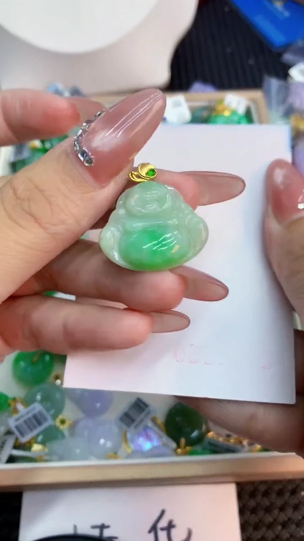 翡翠未镶嵌吊坠(不含链)1