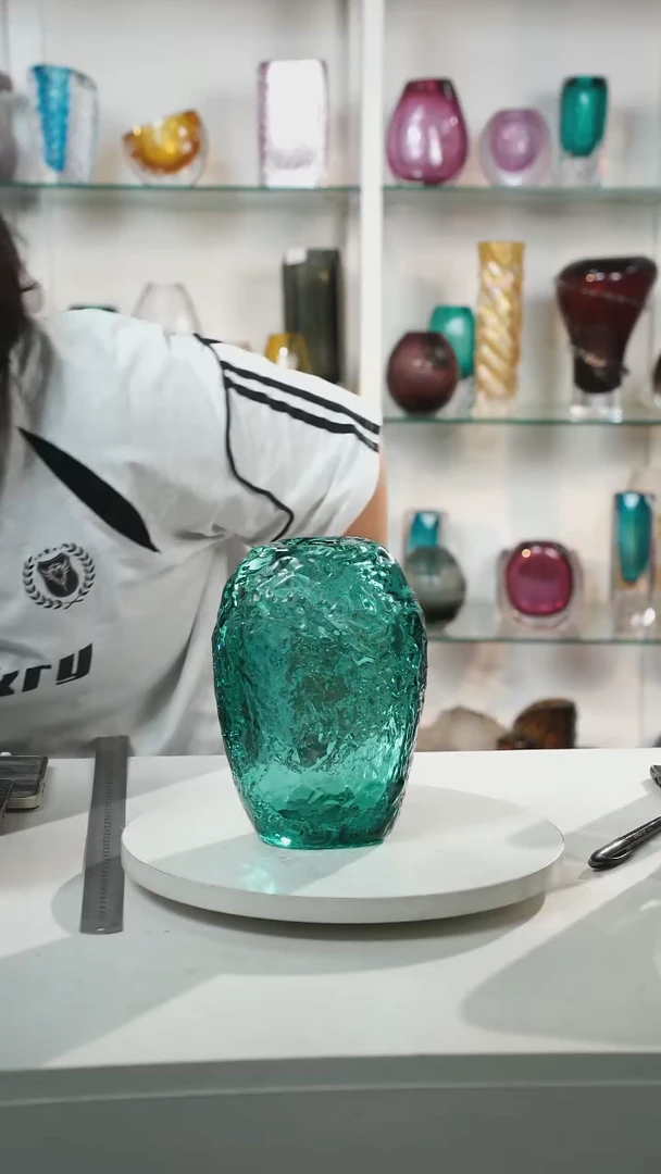 21高轻奢琉璃花器正常手工痕迹