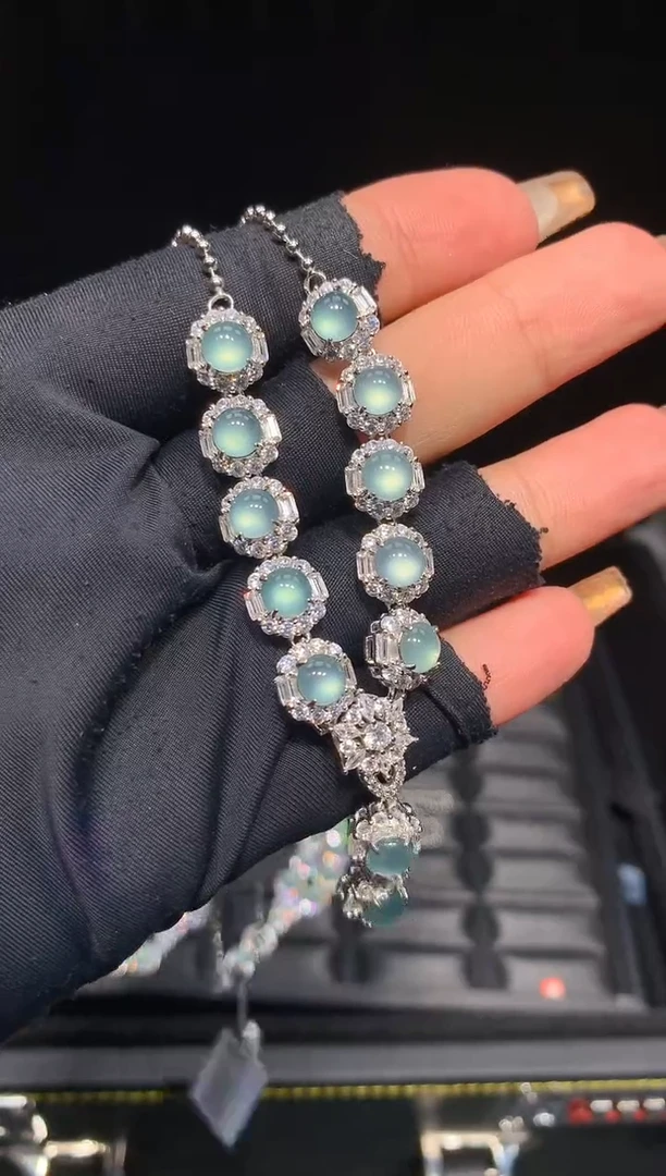 【闪购商品】定制翡翠未镶嵌29定制翡翠-多样性发货（发其一）