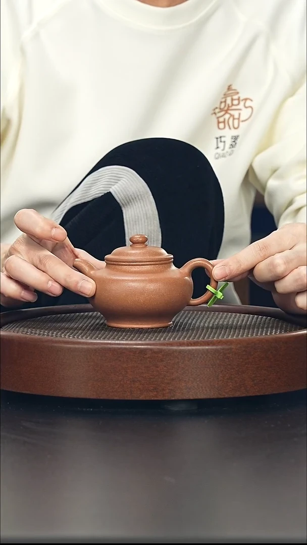 茶壶紫砂掇只-黄降破-全手工无添加-200cc（完美品）