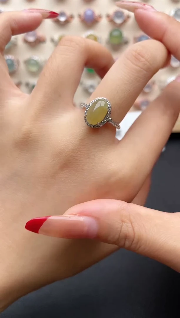 【闪购商品】翡翠戒指银S925镶嵌一物一证一礼盒