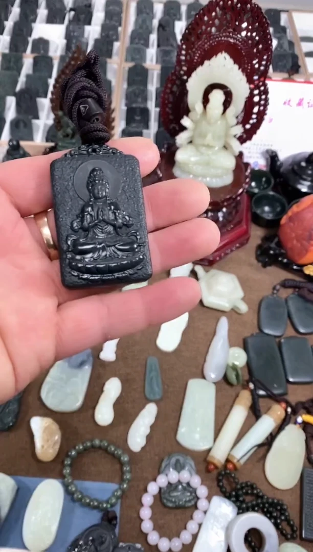 【闪购商品】和田玉吊坠(不含链)未镶嵌观音