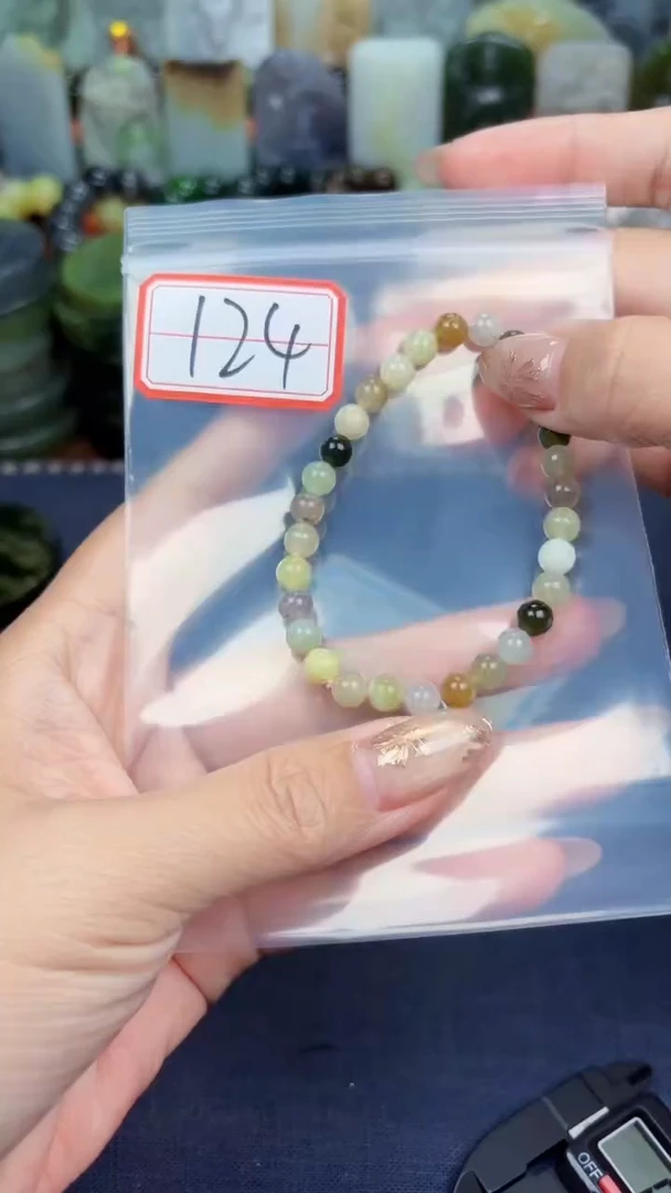 颈饰未镶嵌和田玉和田玉