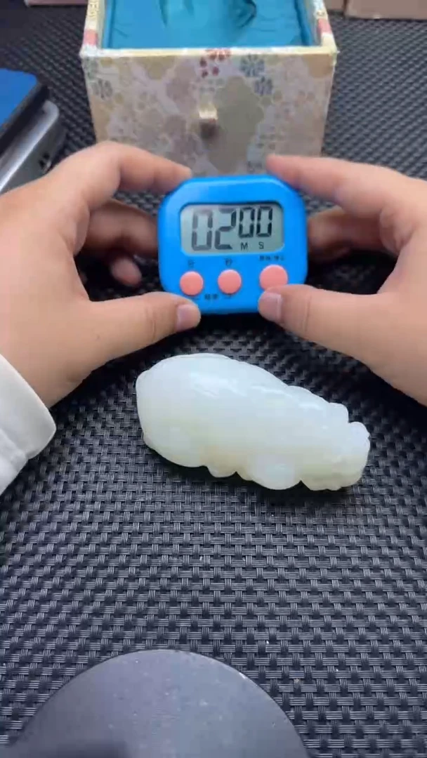 颈饰未镶嵌和田玉肉*龙25