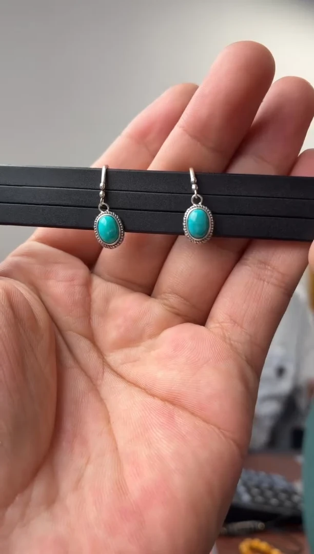 银S925镶嵌绿松石耳饰噶玛珠宝 银S925