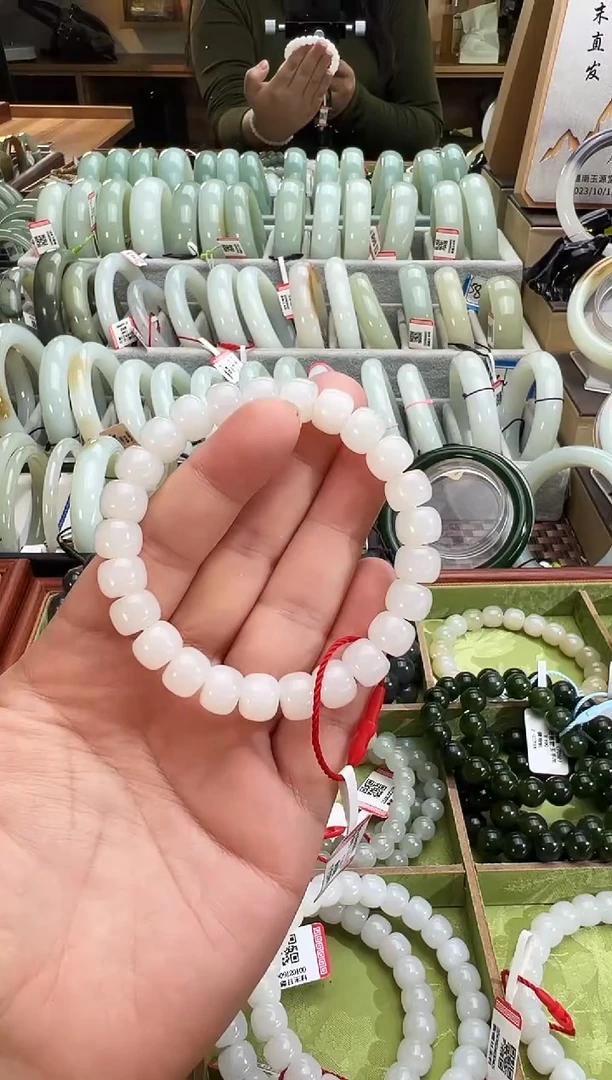 未镶嵌手串和田玉天泰白玉算盘珠手串卡8*10