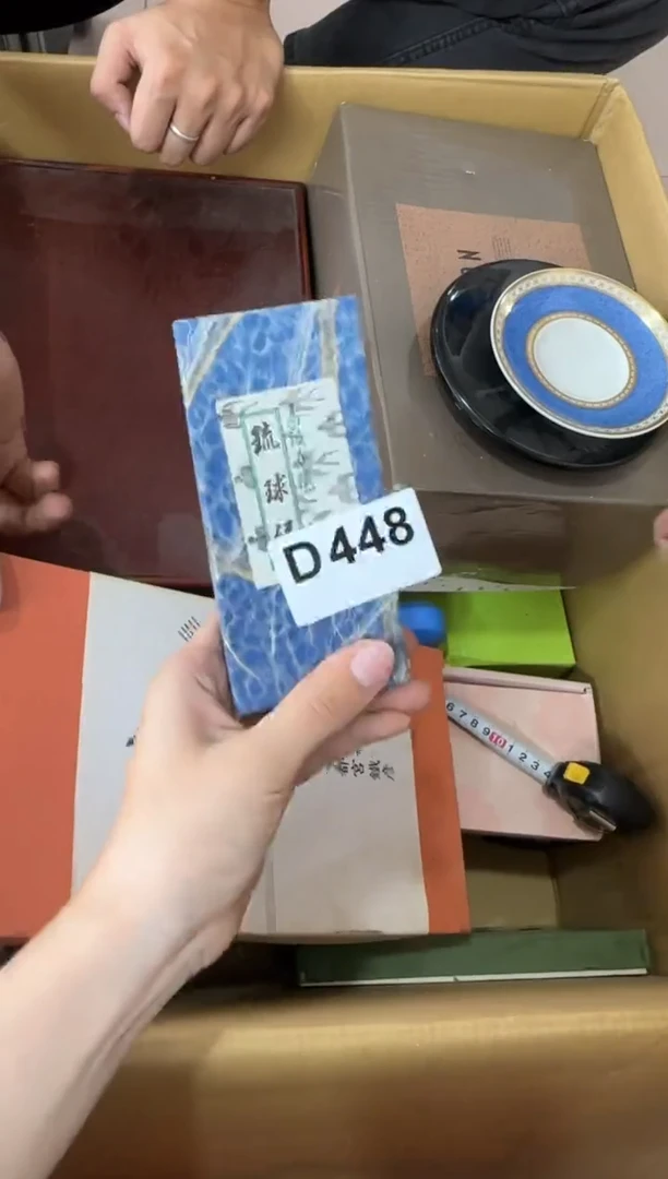 其他美****划448...中古产品谨慎参拍