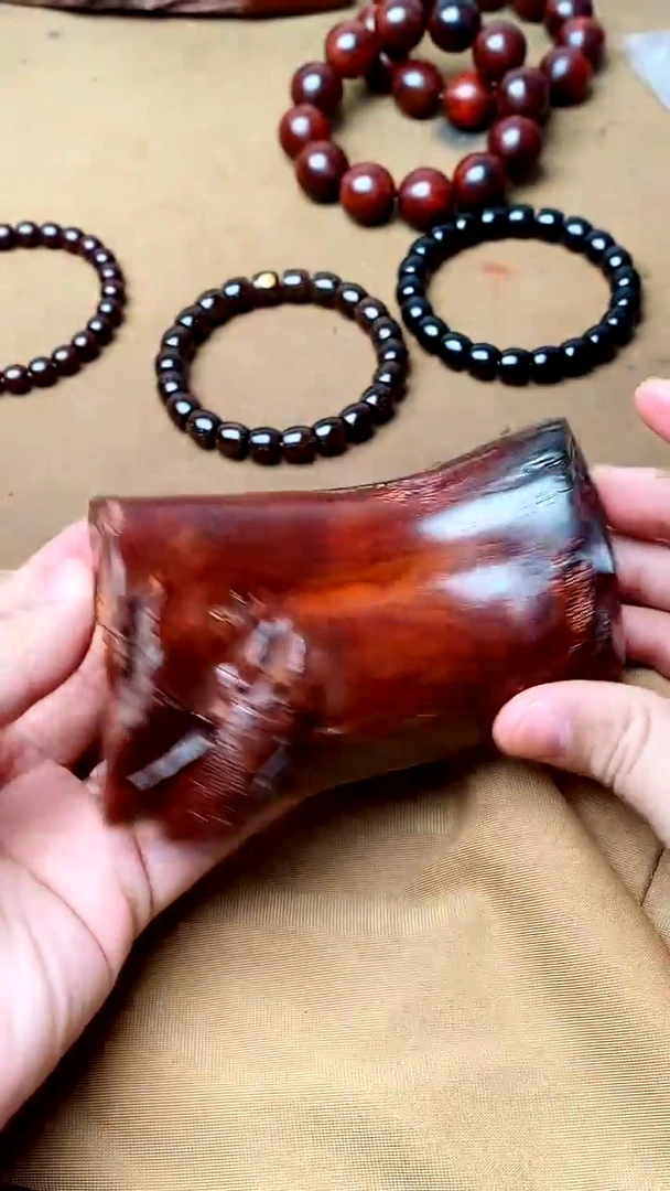 檀香紫檀（小叶紫檀）随行