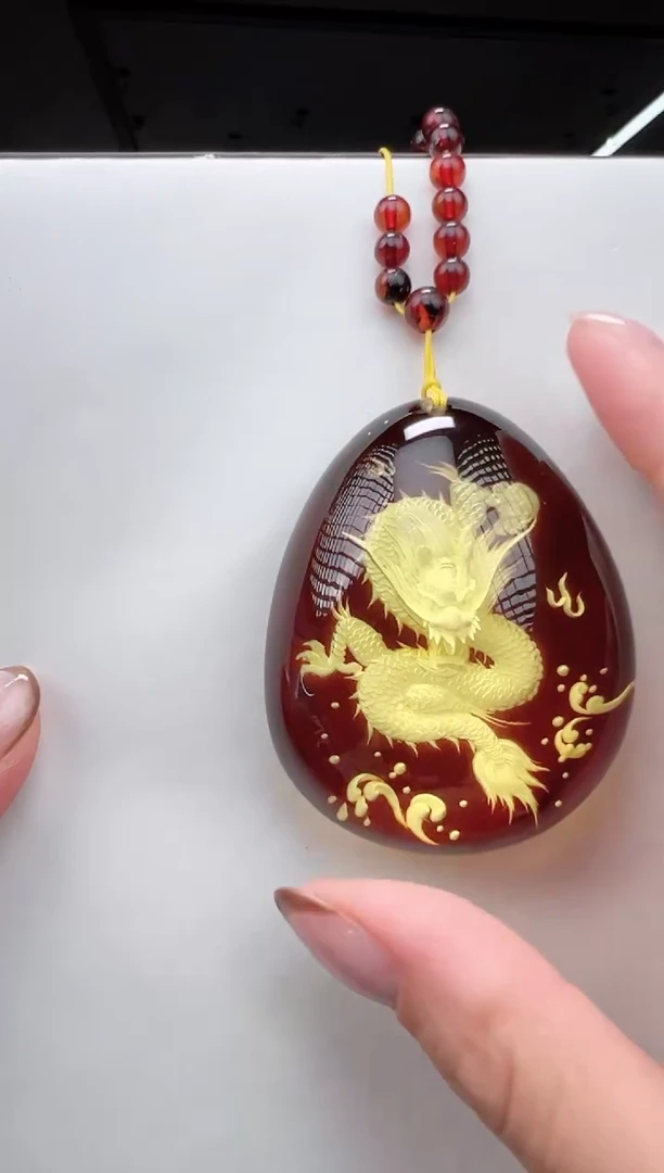琥珀颈饰未镶嵌吊坠