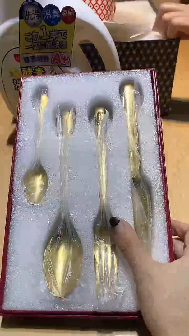 【闪购商品】瓷片锅碗瓢盆一件不剩