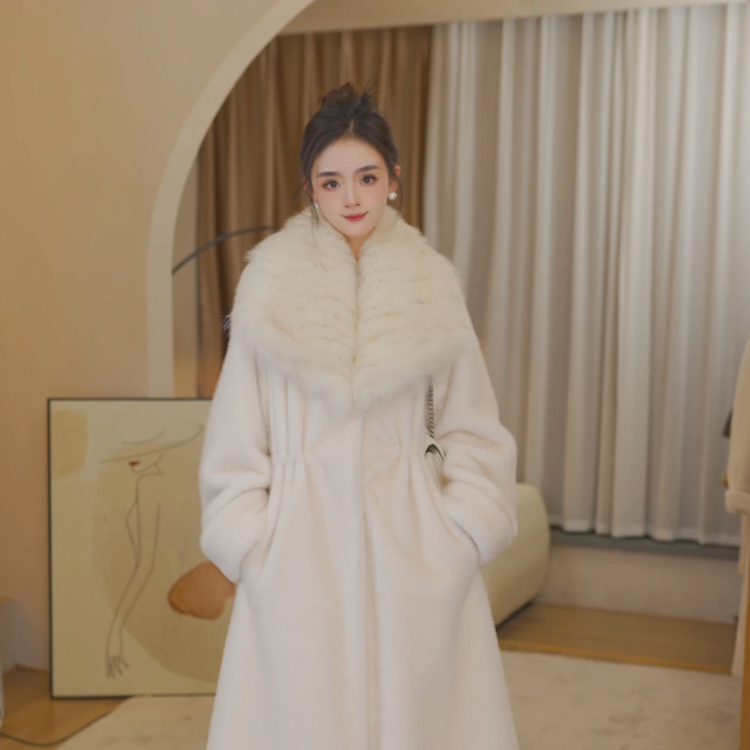 【束佳】《初雪》冬季轻奢款女款气质长款时尚大毛领外套女24DK6025