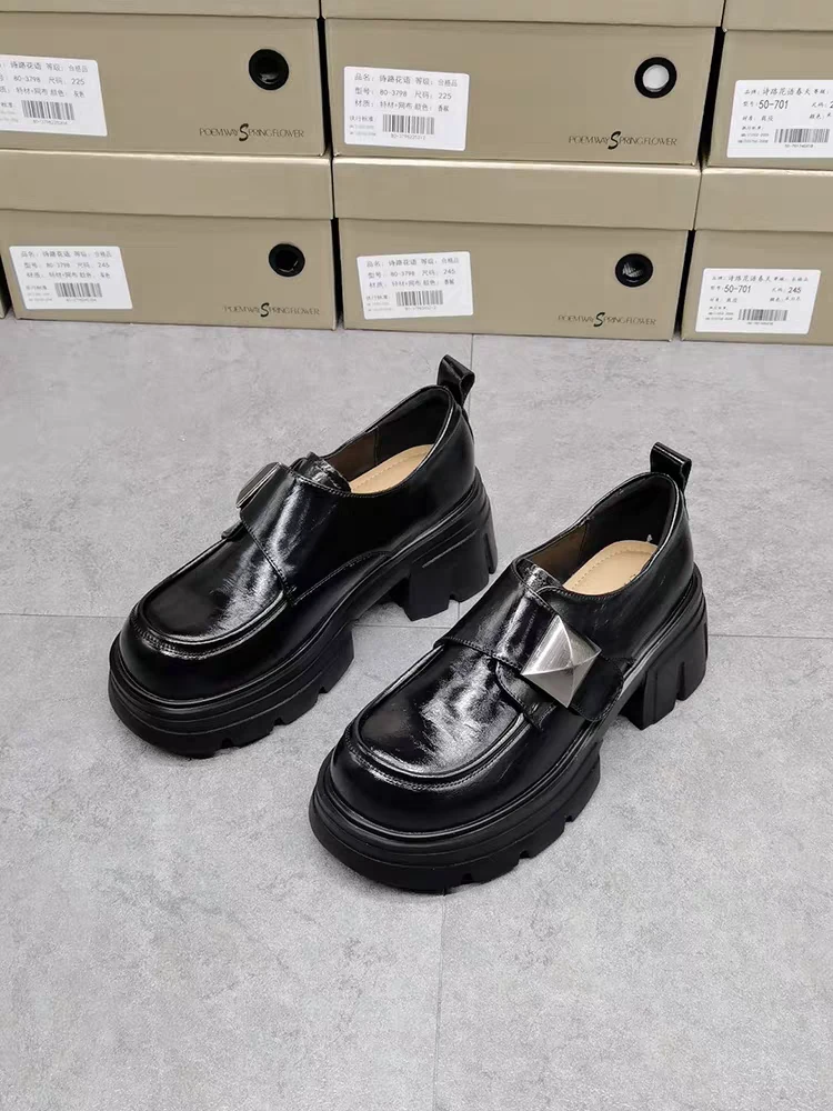 瑞丽鞋包新款上市诗路花语50-810